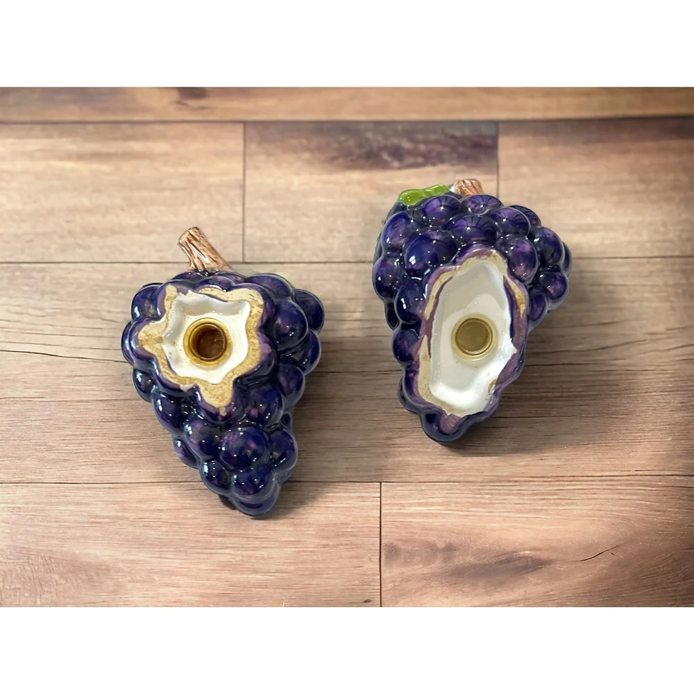 V Vintage Grape Salt and Pepper Shaker Grapevine Home Decor Idea Collectible